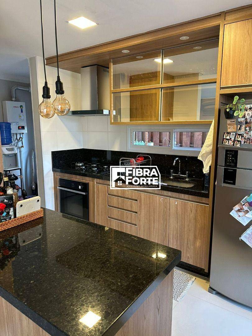 Casa de Condomínio à venda com 3 quartos, 136m² - Foto 3