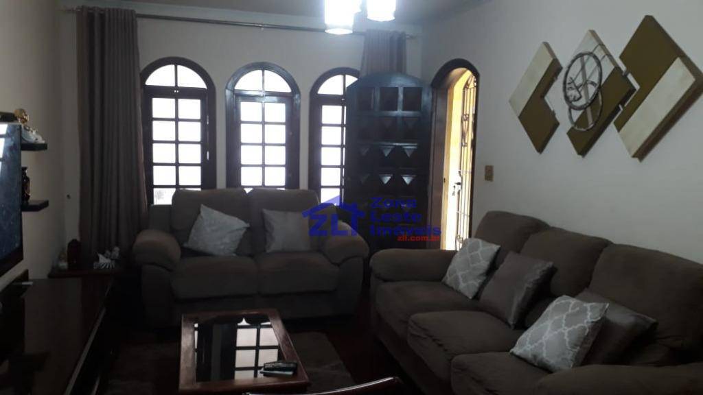 Sobrado à venda com 3 quartos, 190m² - Foto 15