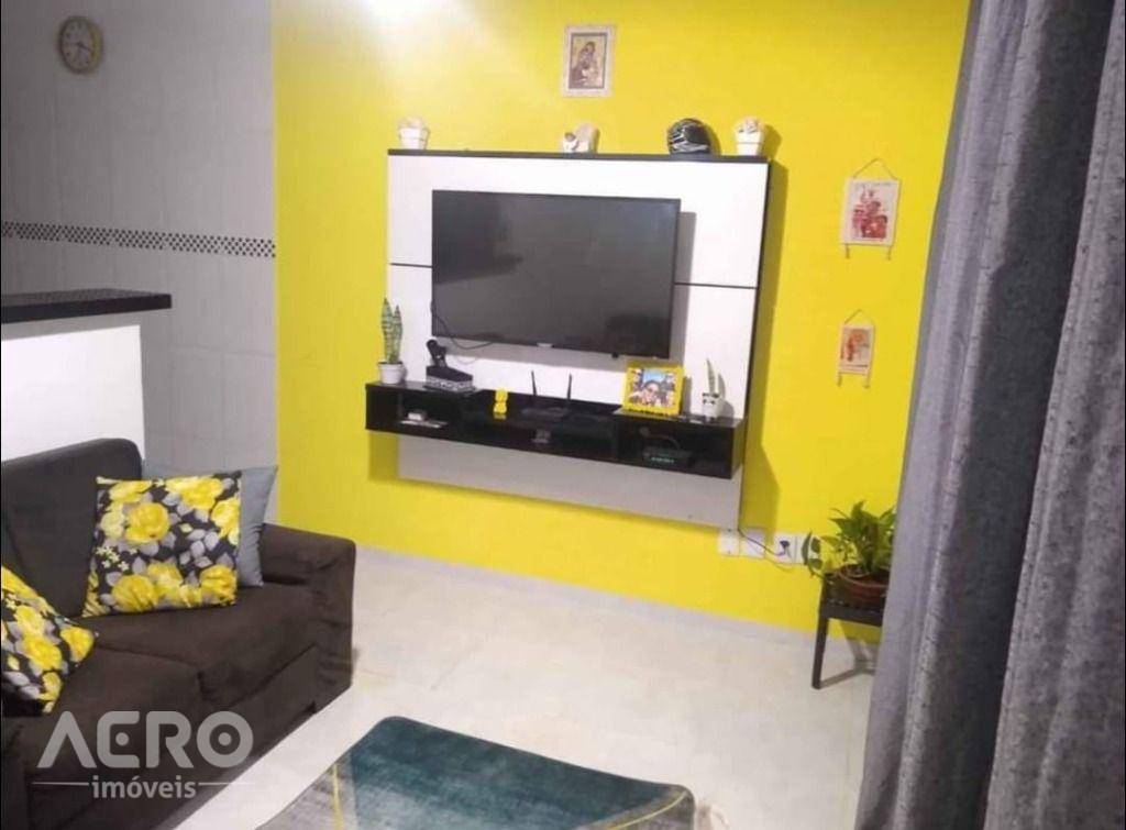 Casa à venda com 3 quartos, 160m² - Foto 9