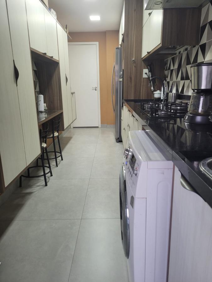 Apartamento à venda com 3 quartos, 107m² - Foto 12