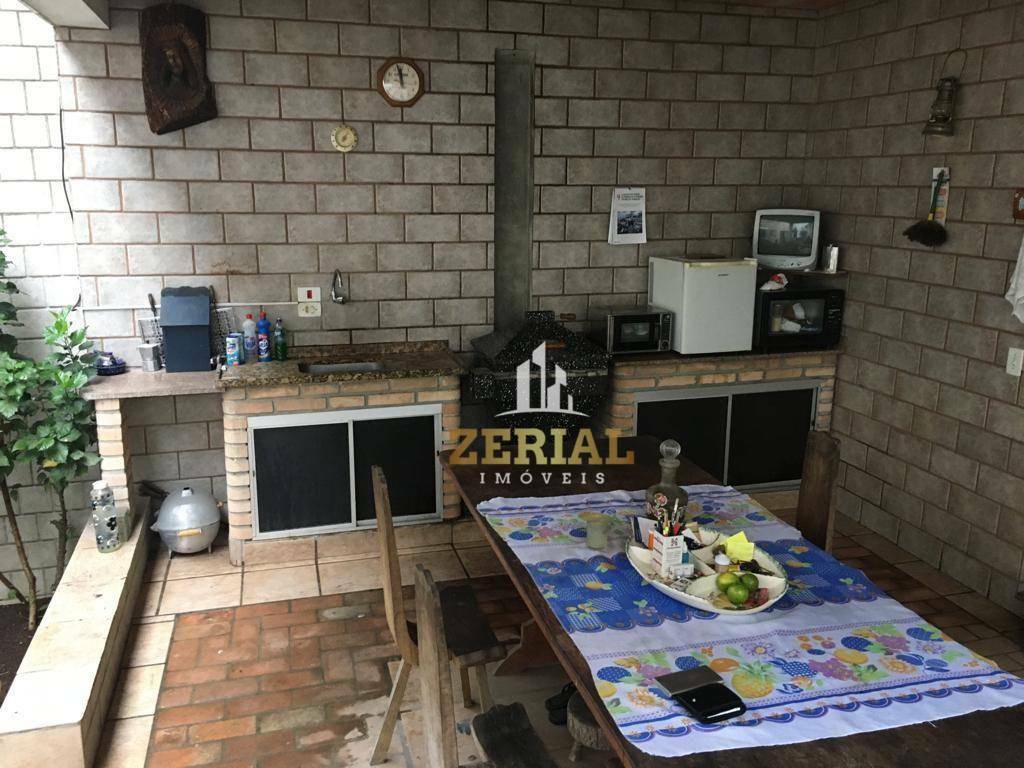 Sobrado à venda com 3 quartos, 430m² - Foto 2