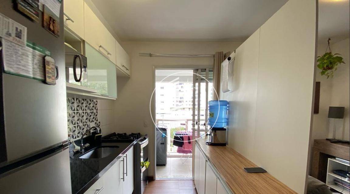 Apartamento à venda com 2 quartos, 55m² - Foto 44