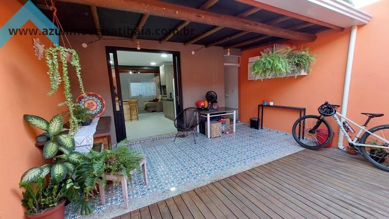 Casa à venda com 2 quartos, 140m² - Foto 3