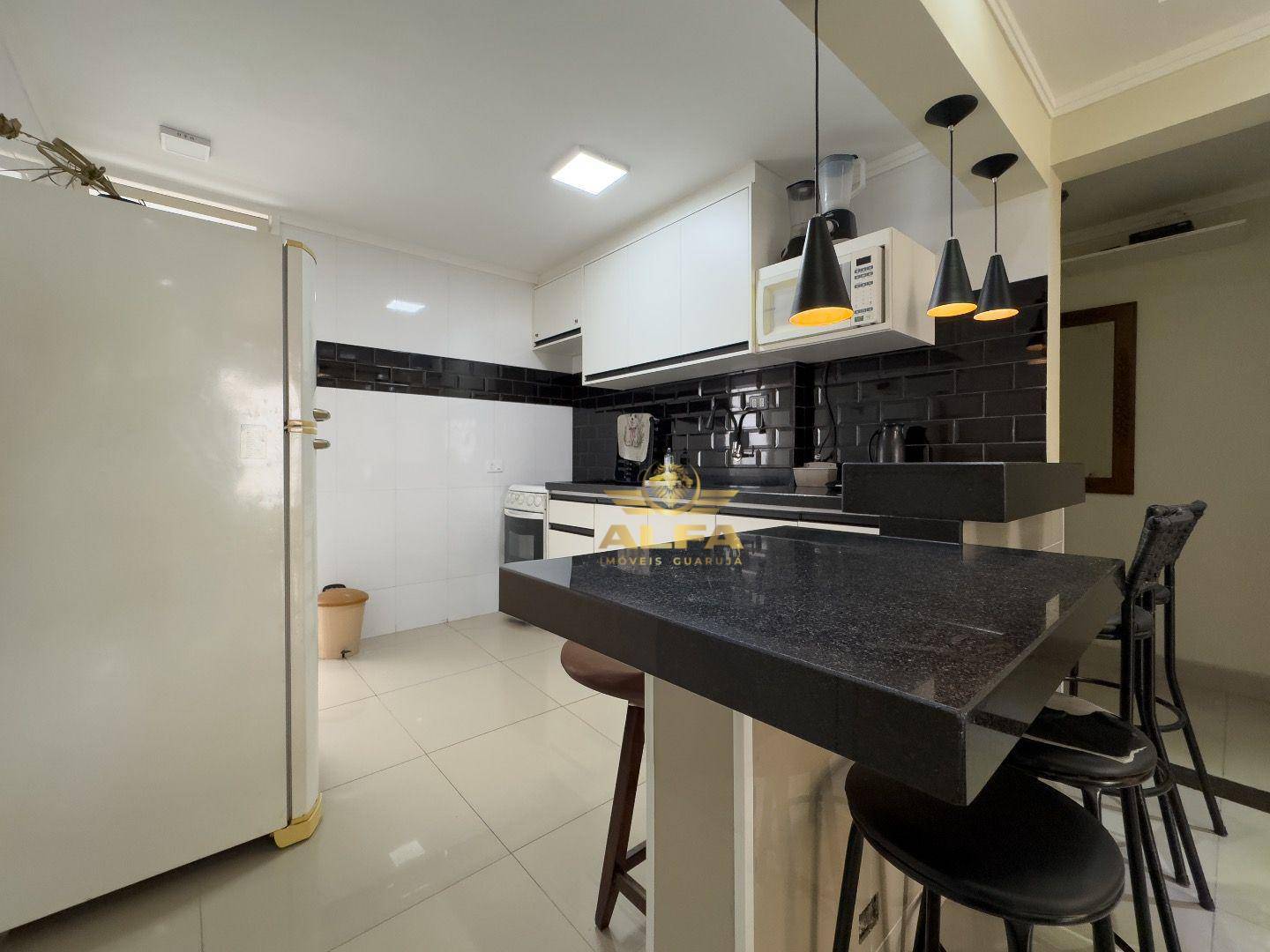 Apartamento à venda com 2 quartos, 70m² - Foto 9