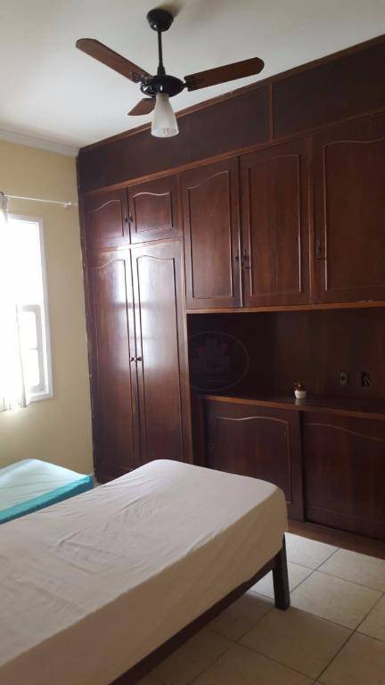 Apartamento para alugar com 3 quartos, 100m² - Foto 4