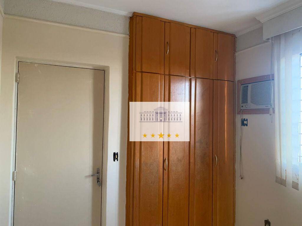 Apartamento à venda com 3 quartos, 77m² - Foto 2