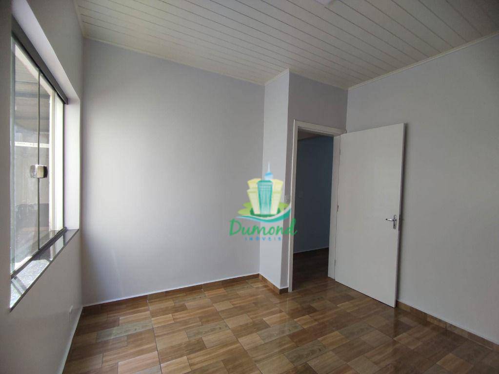 Apartamento para alugar com 2 quartos, 67m² - Foto 3