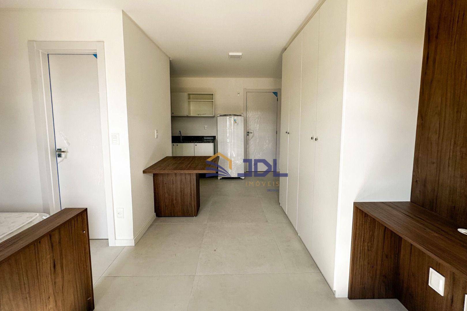 Apartamento à venda com 1 quarto, 34m² - Foto 8