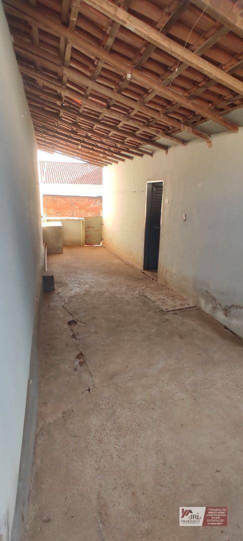 Casa para alugar com 4 quartos, 171m² - Foto 6