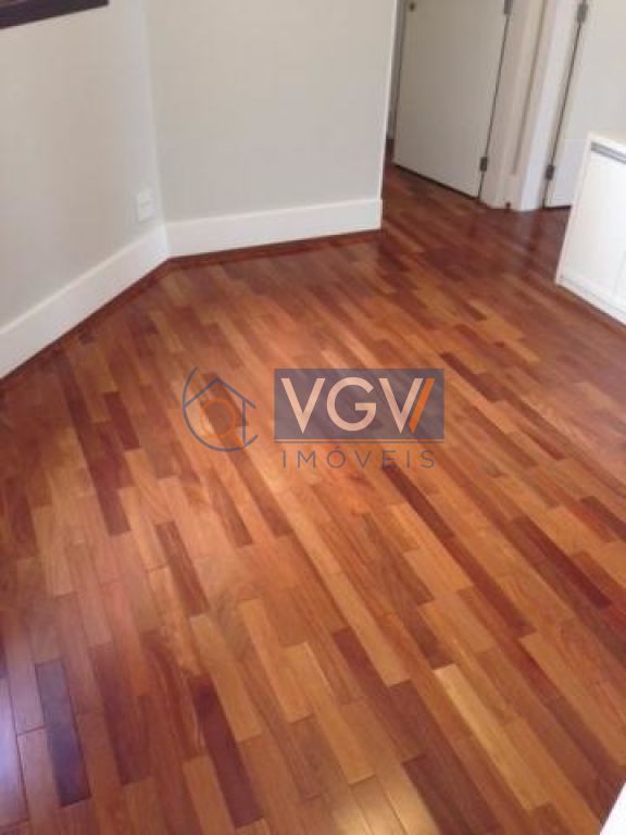 Apartamento à venda com 4 quartos, 276m² - Foto 3