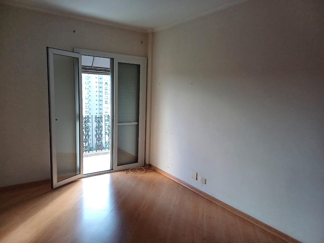 Apartamento à venda com 3 quartos, 230m² - Foto 31