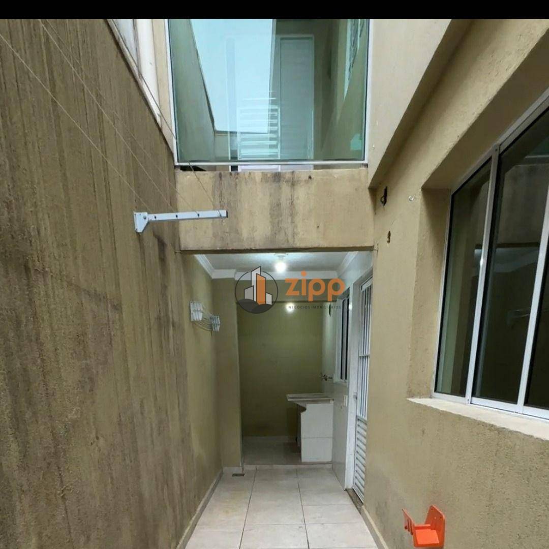 Sobrado à venda com 3 quartos, 140m² - Foto 4