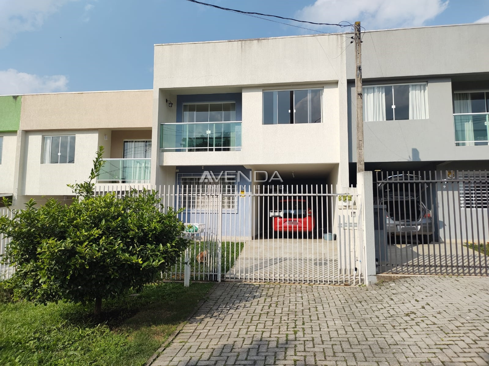 Sobrado à venda com 3 quartos, 146m² - Foto 1