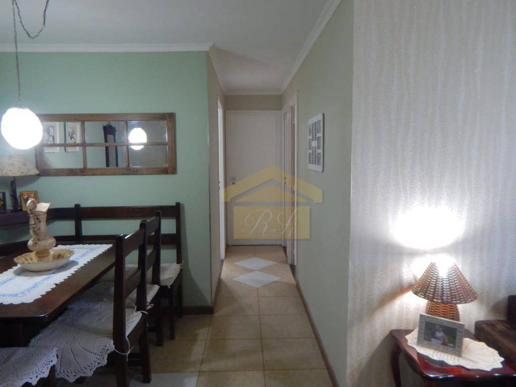 Apartamento à venda com 3 quartos, 80m² - Foto 4