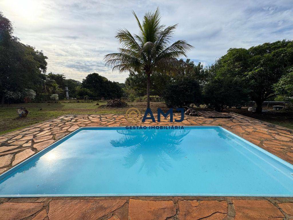 Chácara à venda e aluguel com 2 quartos, 174m² - Foto 17