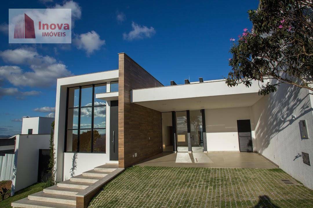 Casa de Condomínio à venda com 3 quartos, 300m² - Foto 1