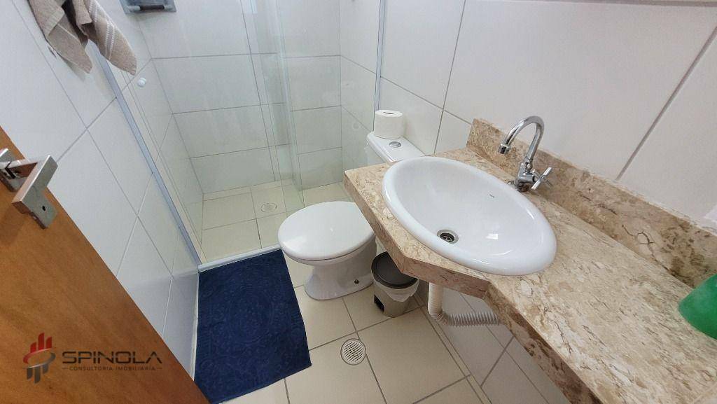 Apartamento à venda com 2 quartos, 70m² - Foto 17