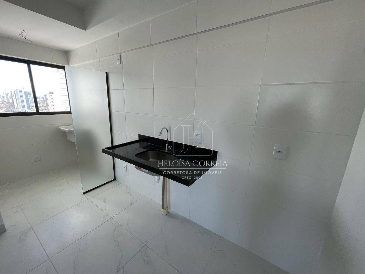 Apartamento à venda com 3 quartos, 75m² - Foto 2