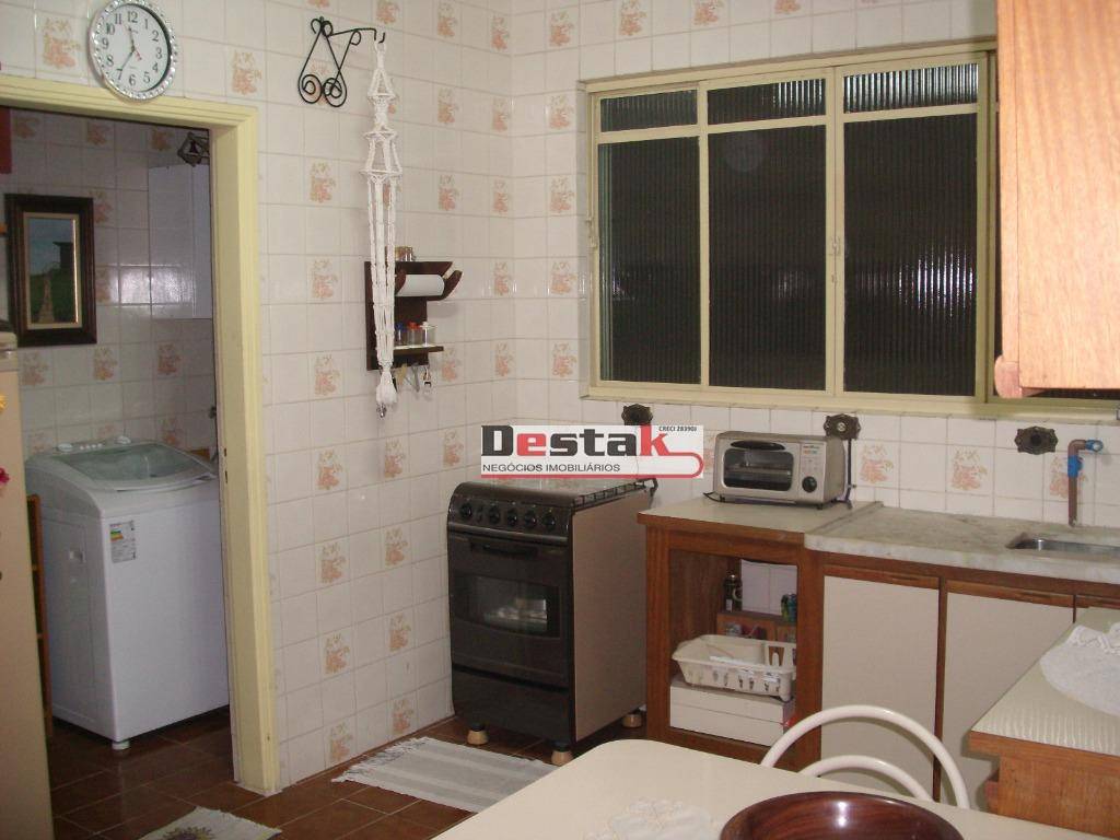 Apartamento à venda com 2 quartos, 70m² - Foto 10