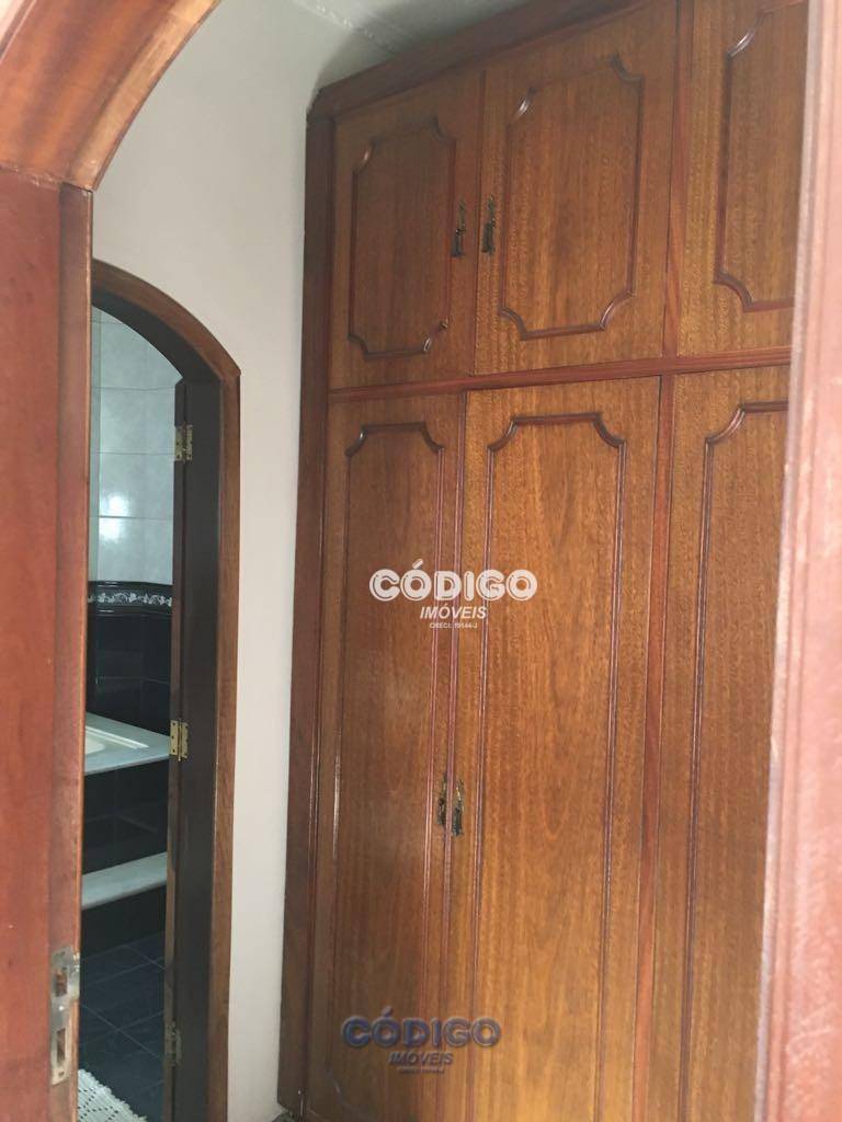 Sobrado à venda com 5 quartos, 205m² - Foto 30