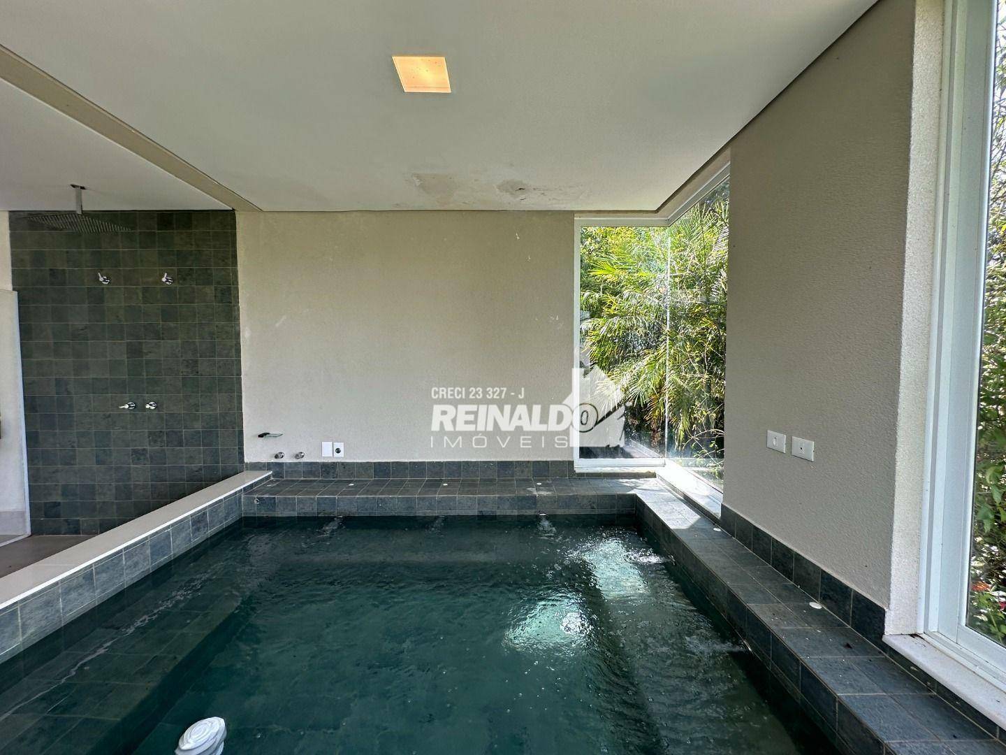 Casa de Condomínio à venda com 5 quartos, 670m² - Foto 47