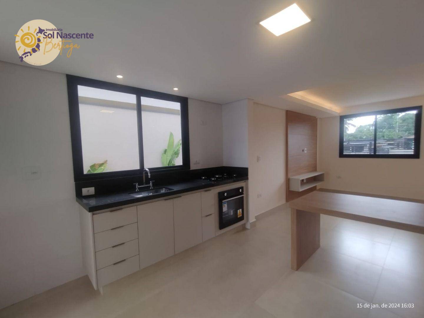 Casa à venda com 3 quartos, 102m² - Foto 13