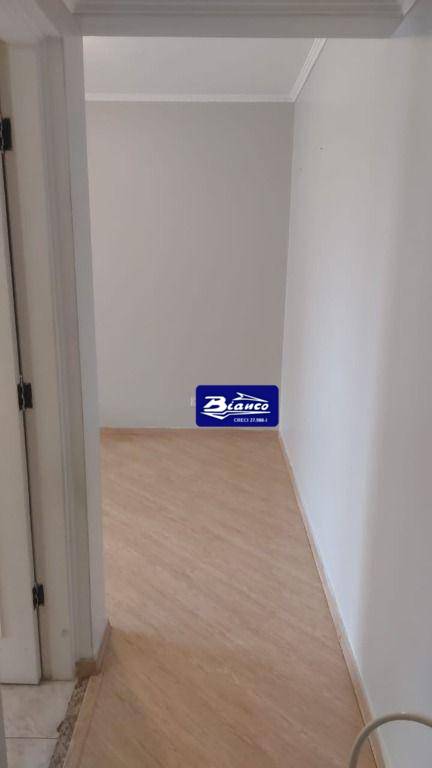 Apartamento à venda com 2 quartos, 60m² - Foto 2
