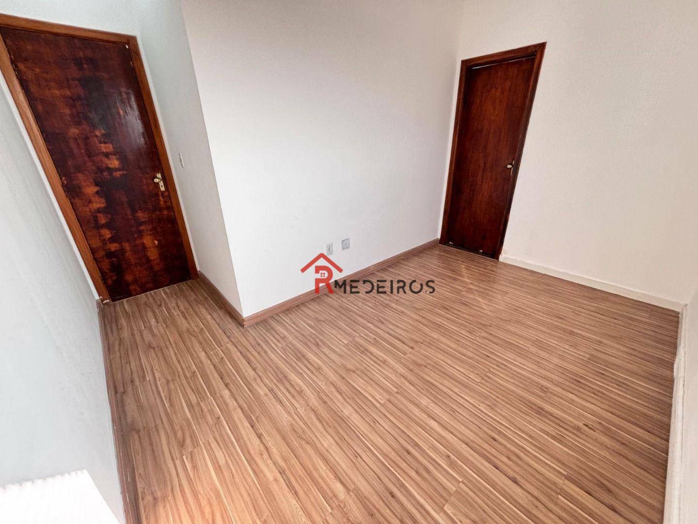 Apartamento à venda com 2 quartos, 60m² - Foto 8