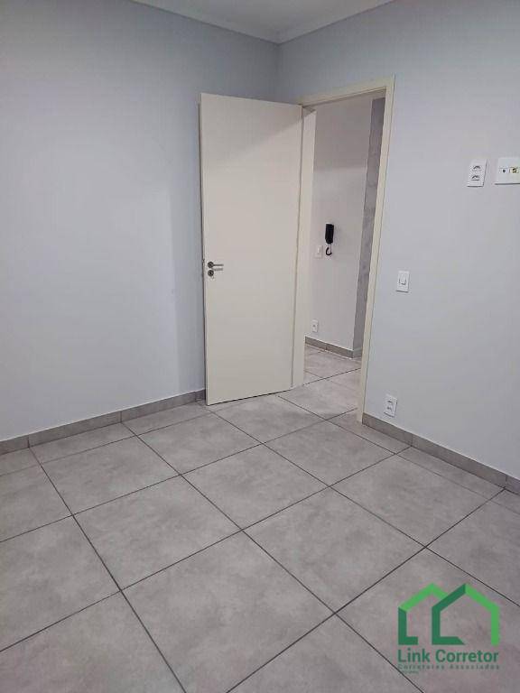 Apartamento à venda com 2 quartos, 45m² - Foto 8