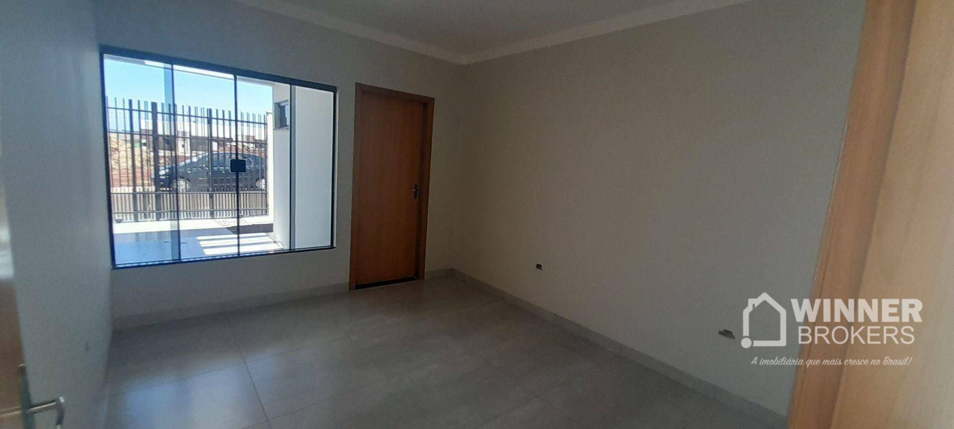 Casa à venda com 3 quartos, 90m² - Foto 4