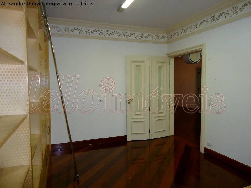 Apartamento para alugar com 3 quartos, 238m² - Foto 8