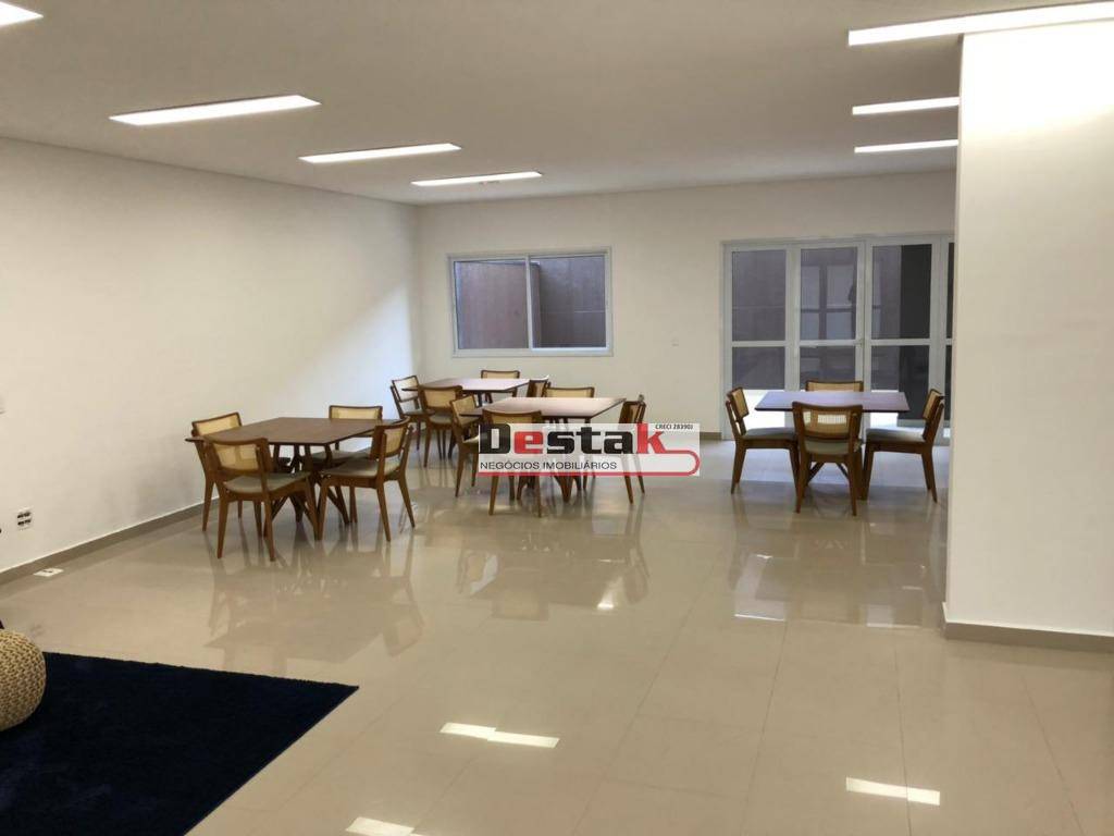 Apartamento à venda com 2 quartos, 65m² - Foto 17