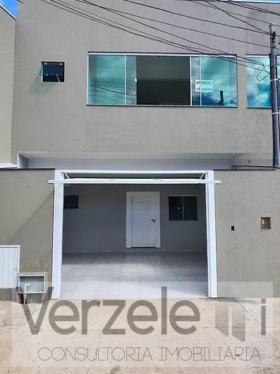 Sobrado à venda com 3 quartos, 170m² - Foto 1