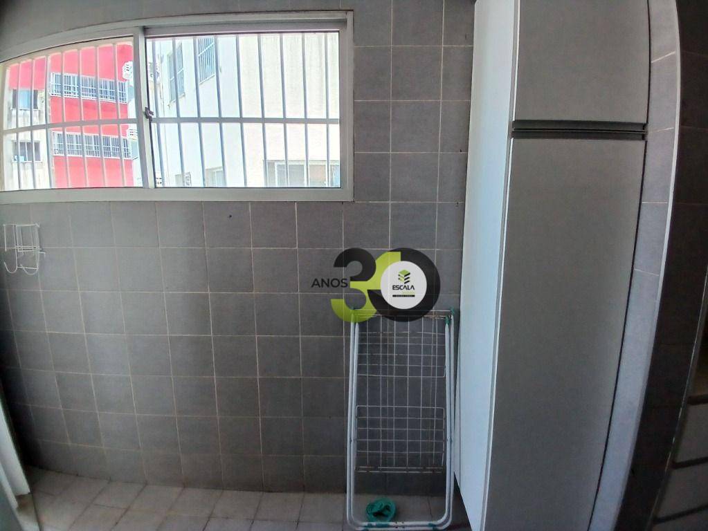 Apartamento para alugar com 3 quartos, 100m² - Foto 25