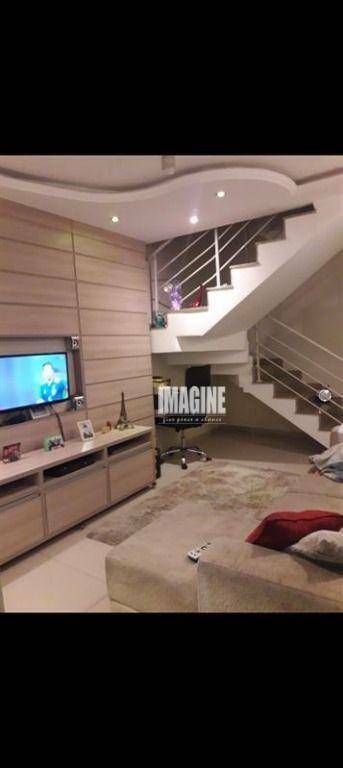 Sobrado à venda com 3 quartos, 240m² - Foto 3