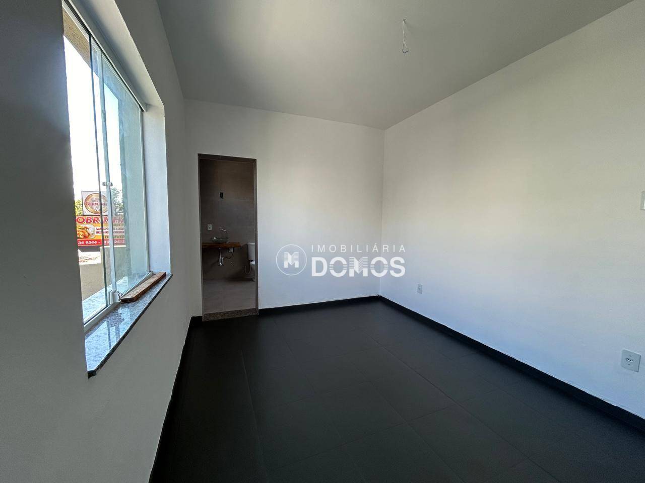 Casa à venda com 2 quartos, 105m² - Foto 14