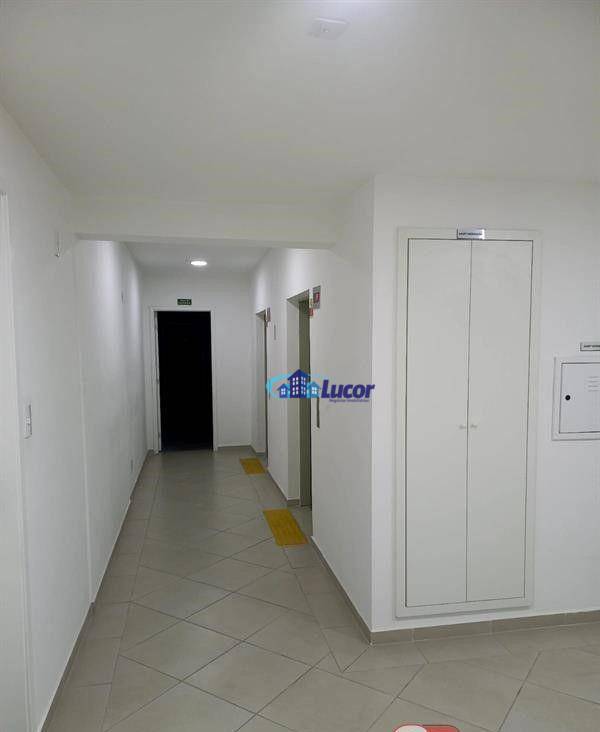 Apartamento à venda com 2 quartos, 43m² - Foto 5