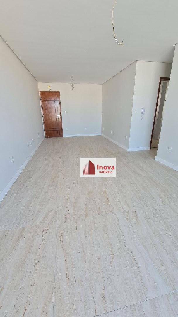 Apartamento à venda com 3 quartos, 104m² - Foto 7