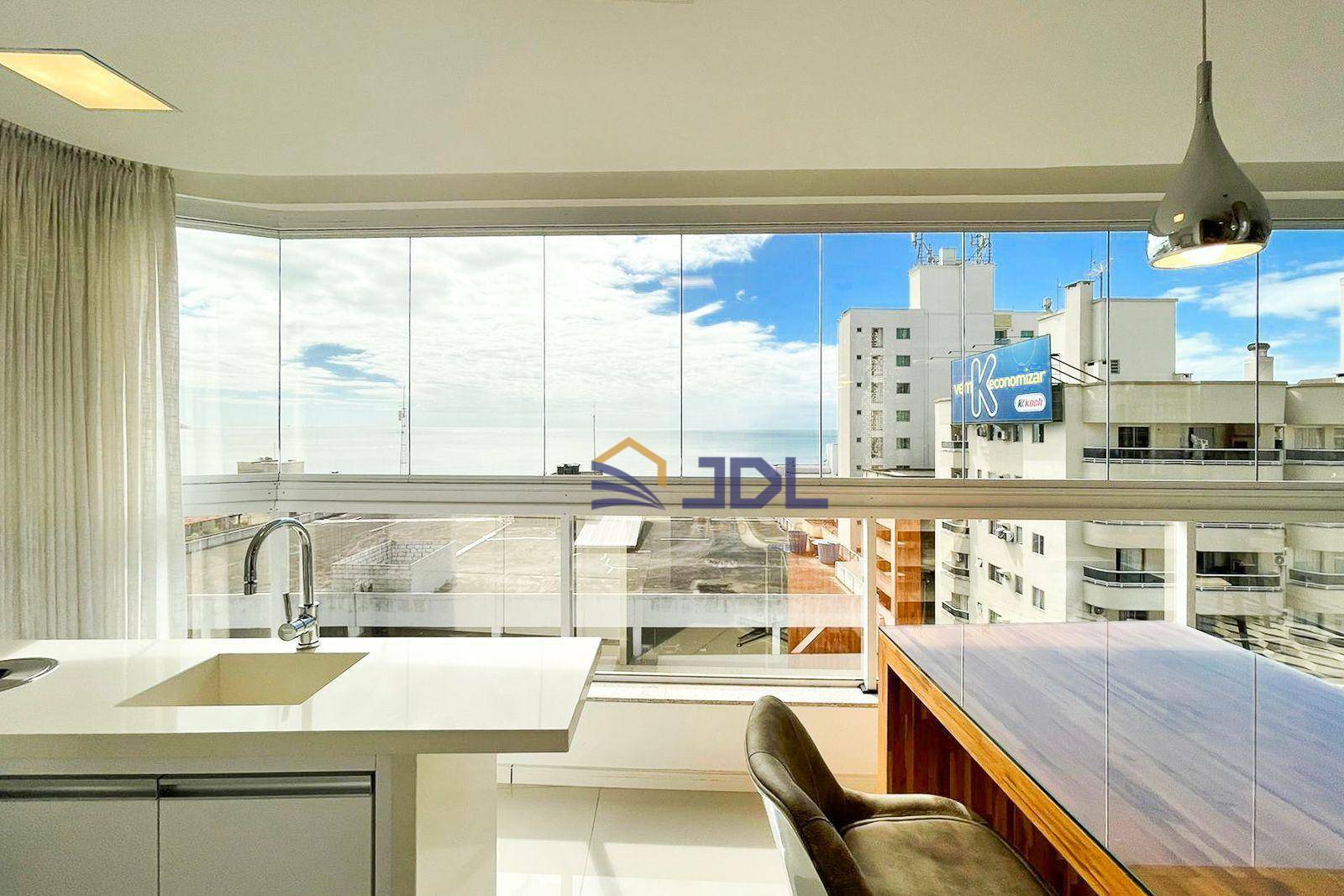 Apartamento à venda com 3 quartos, 136m² - Foto 10