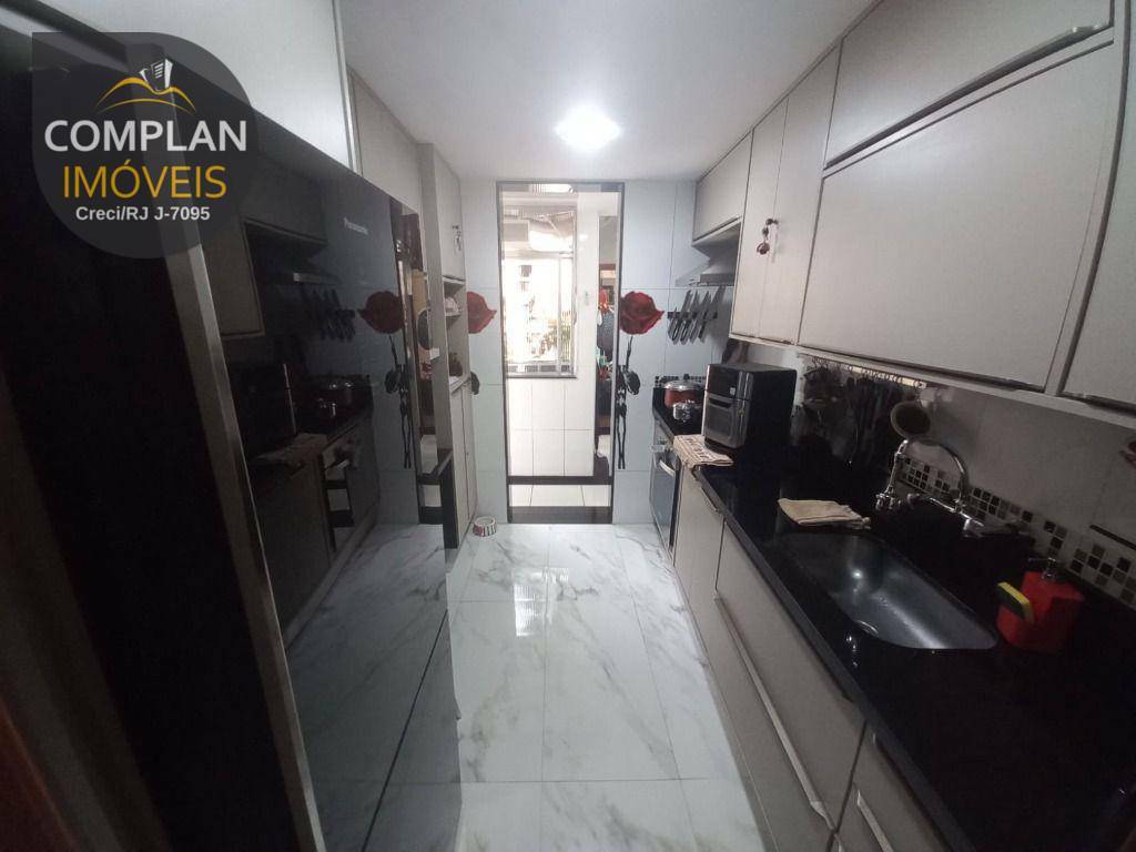 Apartamento à venda com 2 quartos, 125m² - Foto 33