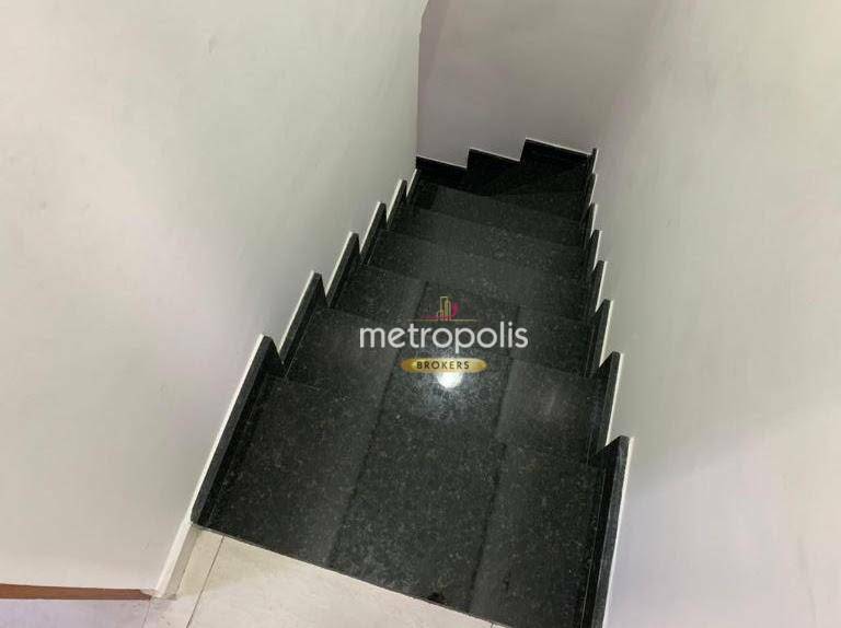 Sobrado à venda com 2 quartos, 220m² - Foto 16