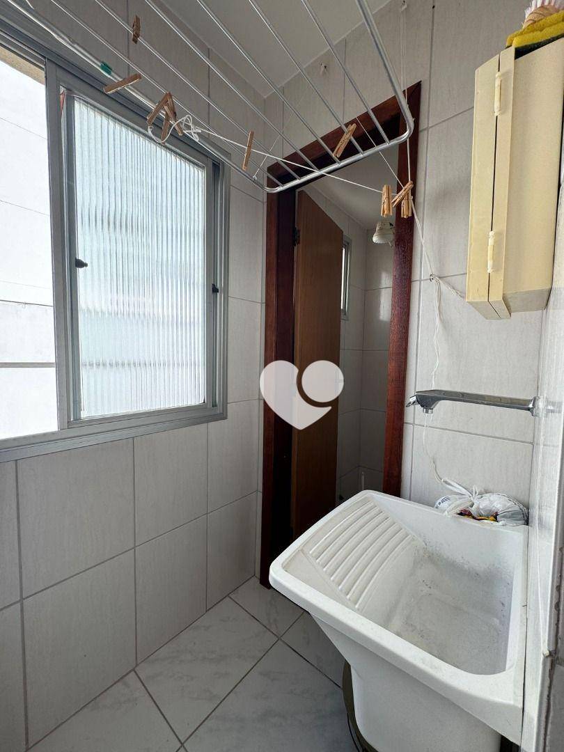 Apartamento à venda com 2 quartos, 65m² - Foto 14