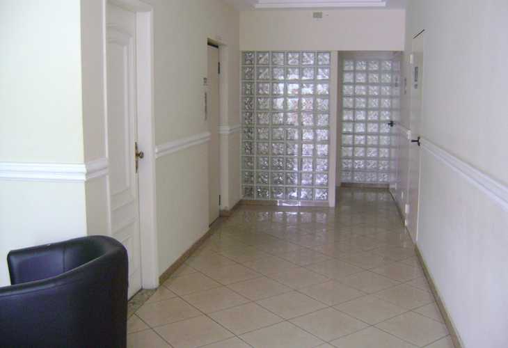 Apartamento à venda com 2 quartos, 69m² - Foto 3