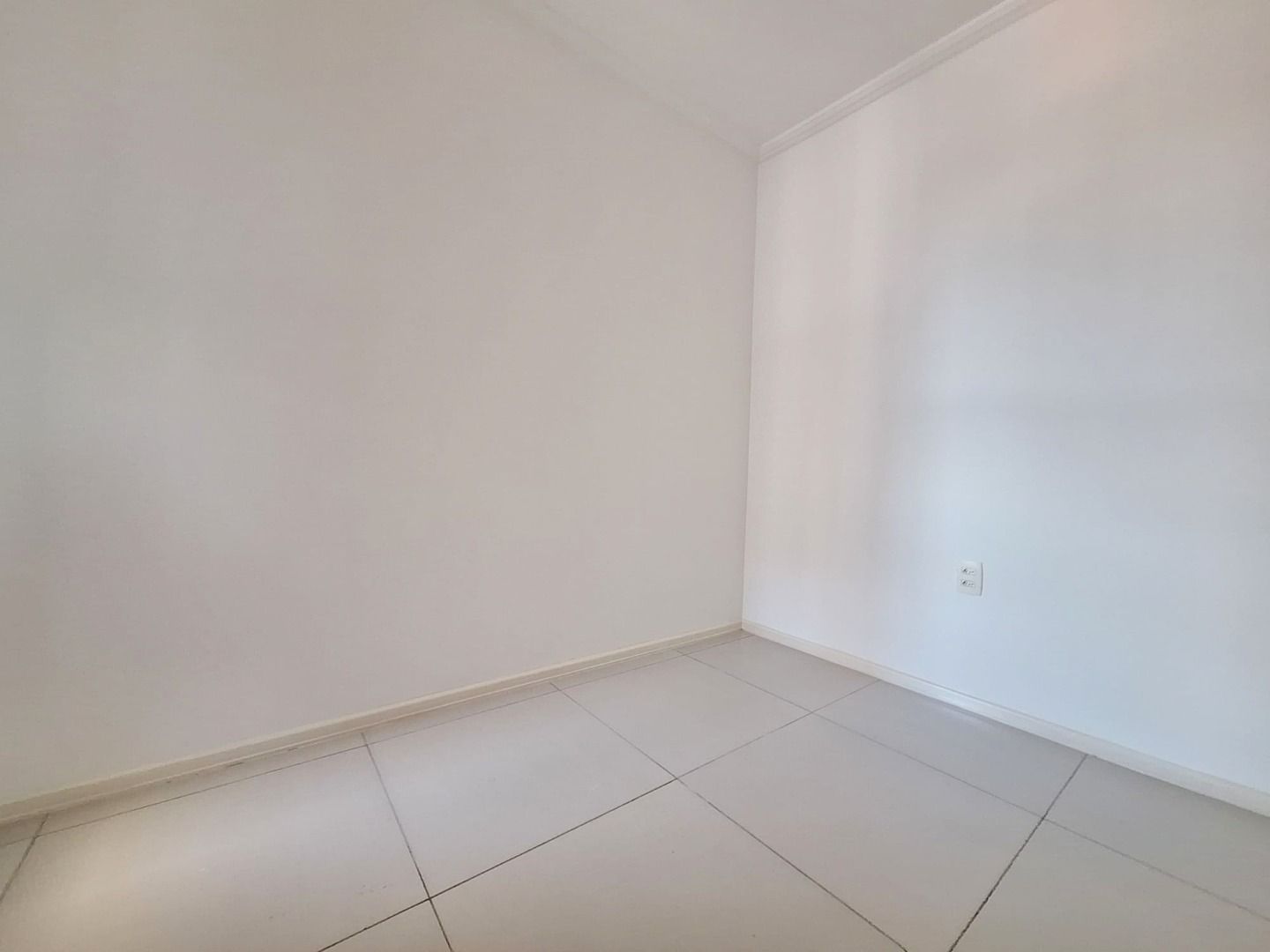 Apartamento para alugar com 3 quartos, 98m² - Foto 22