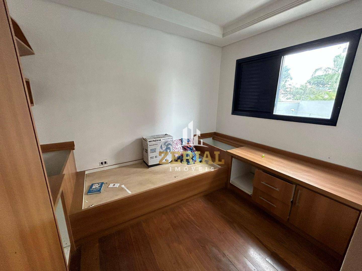 Apartamento à venda com 3 quartos, 140m² - Foto 5