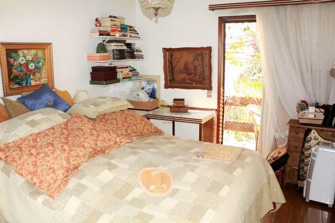 Casa de Condomínio à venda com 5 quartos, 130m² - Foto 20