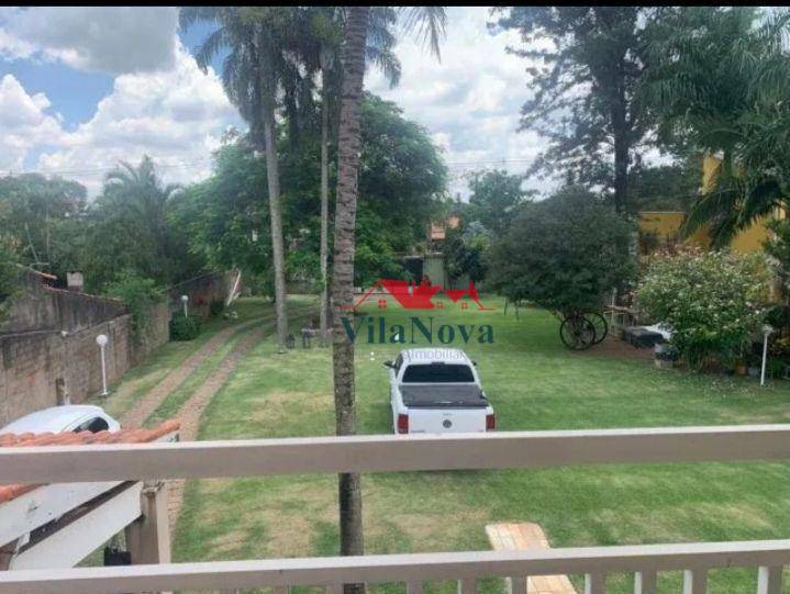 Chácara à venda com 4 quartos, 300m² - Foto 2
