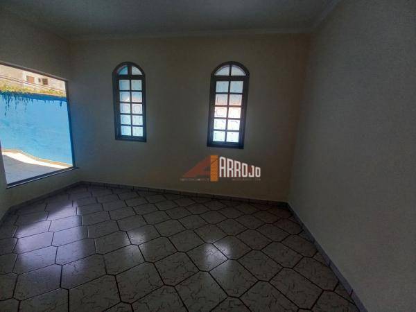 Sobrado à venda com 4 quartos, 357m² - Foto 23