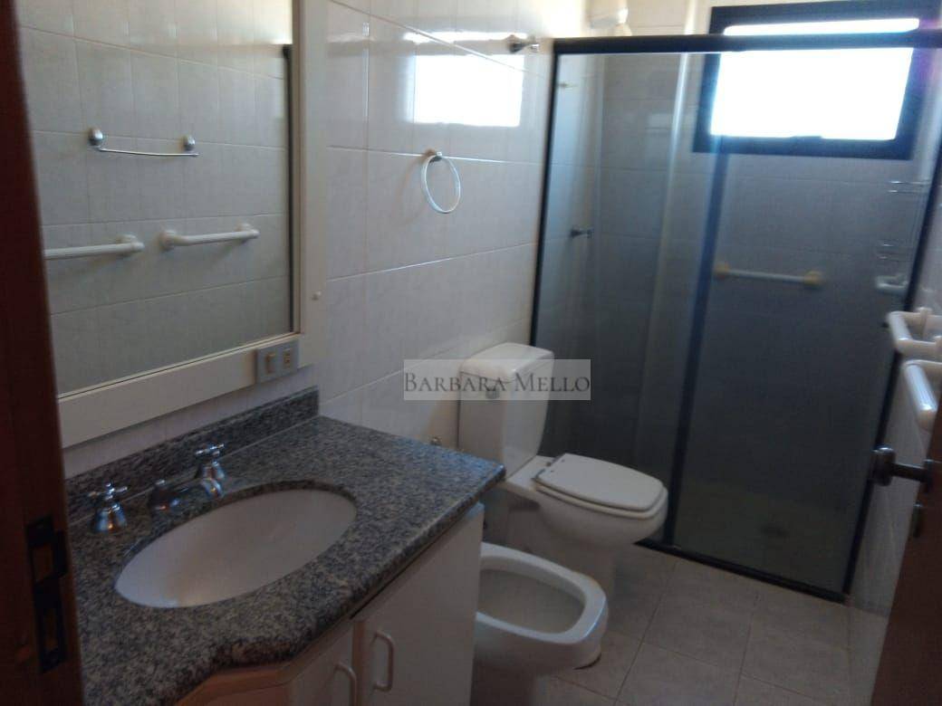 Apartamento para alugar com 3 quartos, 130m² - Foto 7