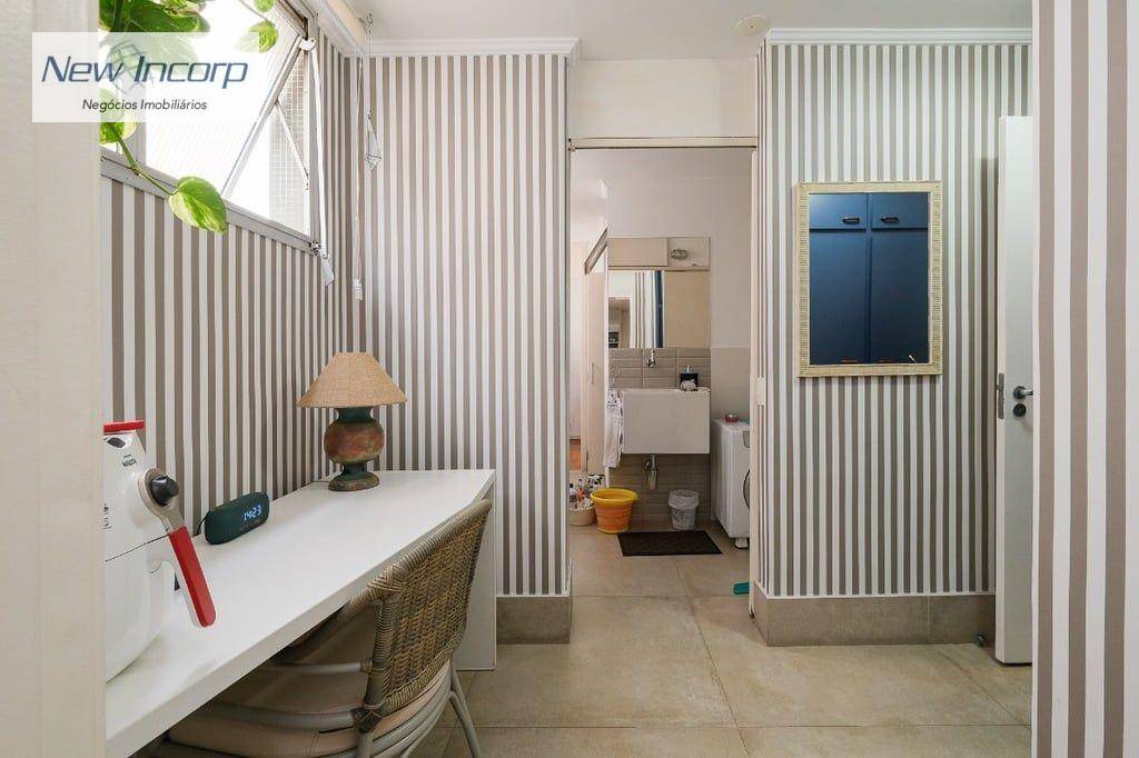 Apartamento à venda com 4 quartos, 209m² - Foto 27